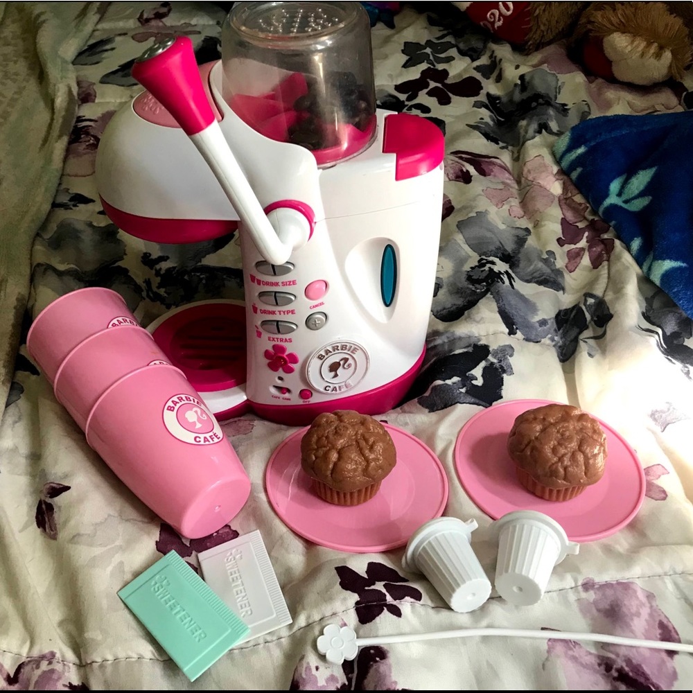 Barbie Cafe